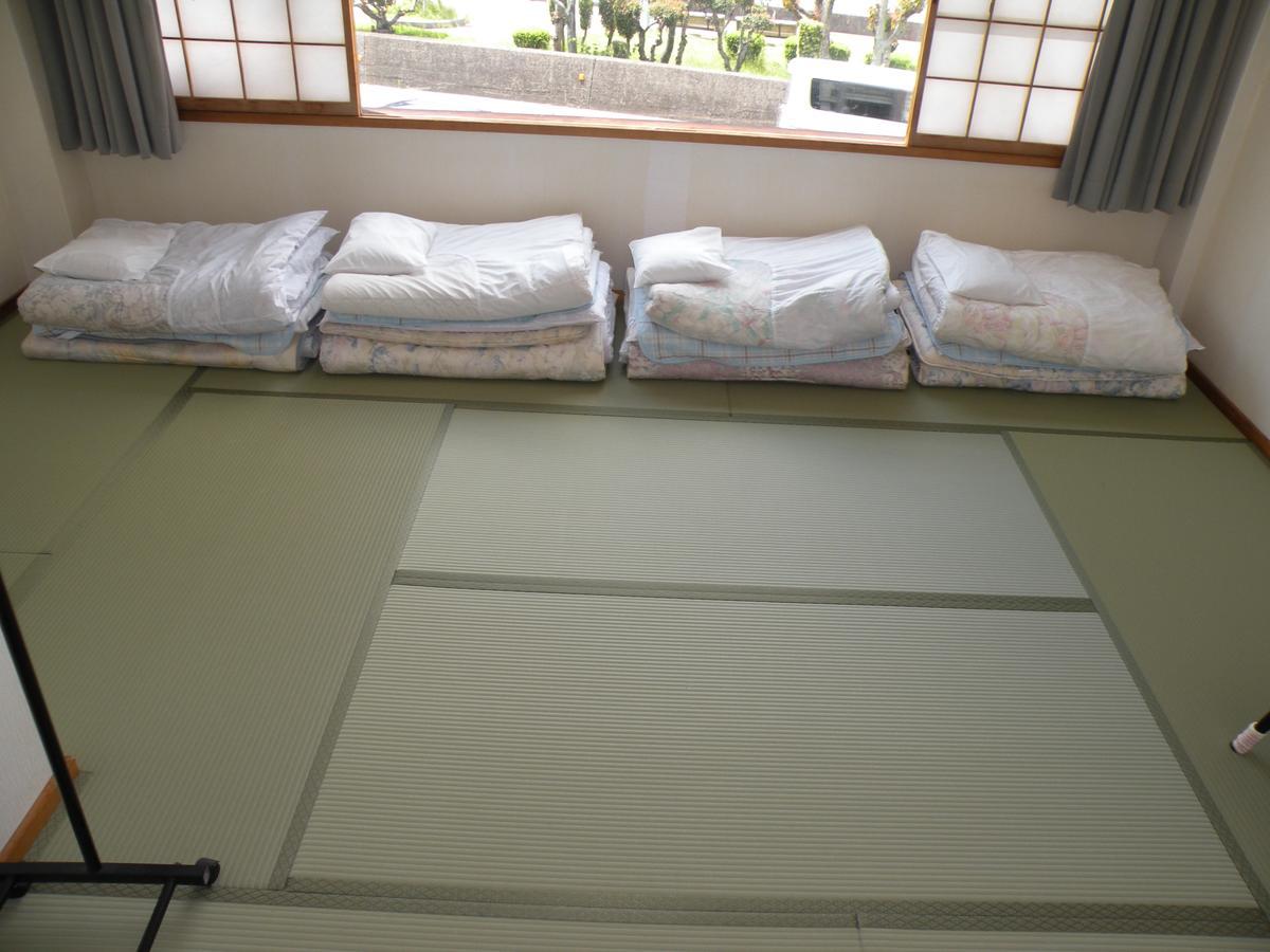 Business Hotel Minshuku Minato Tokushima Eksteriør billede