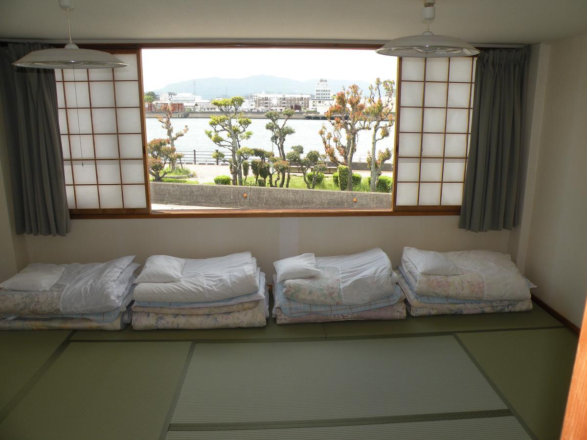 Business Hotel Minshuku Minato Tokushima Eksteriør billede